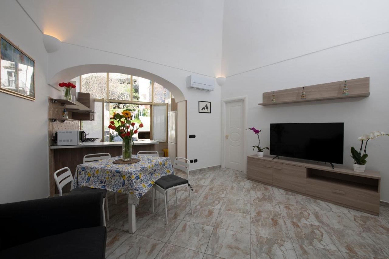 Casalina Amalfi Center Apartment Екстериор снимка